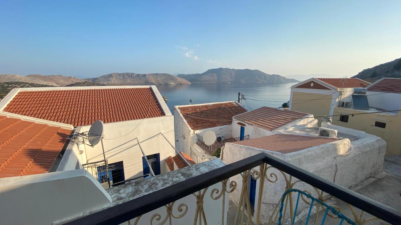 Kleopatra Sweet Home Symi Exterior foto