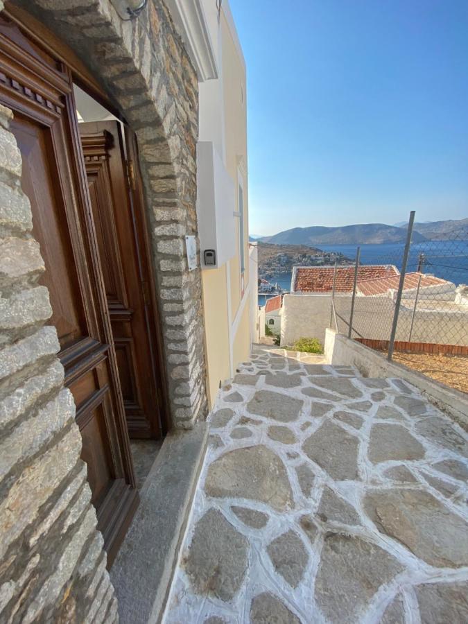 Kleopatra Sweet Home Symi Exterior foto